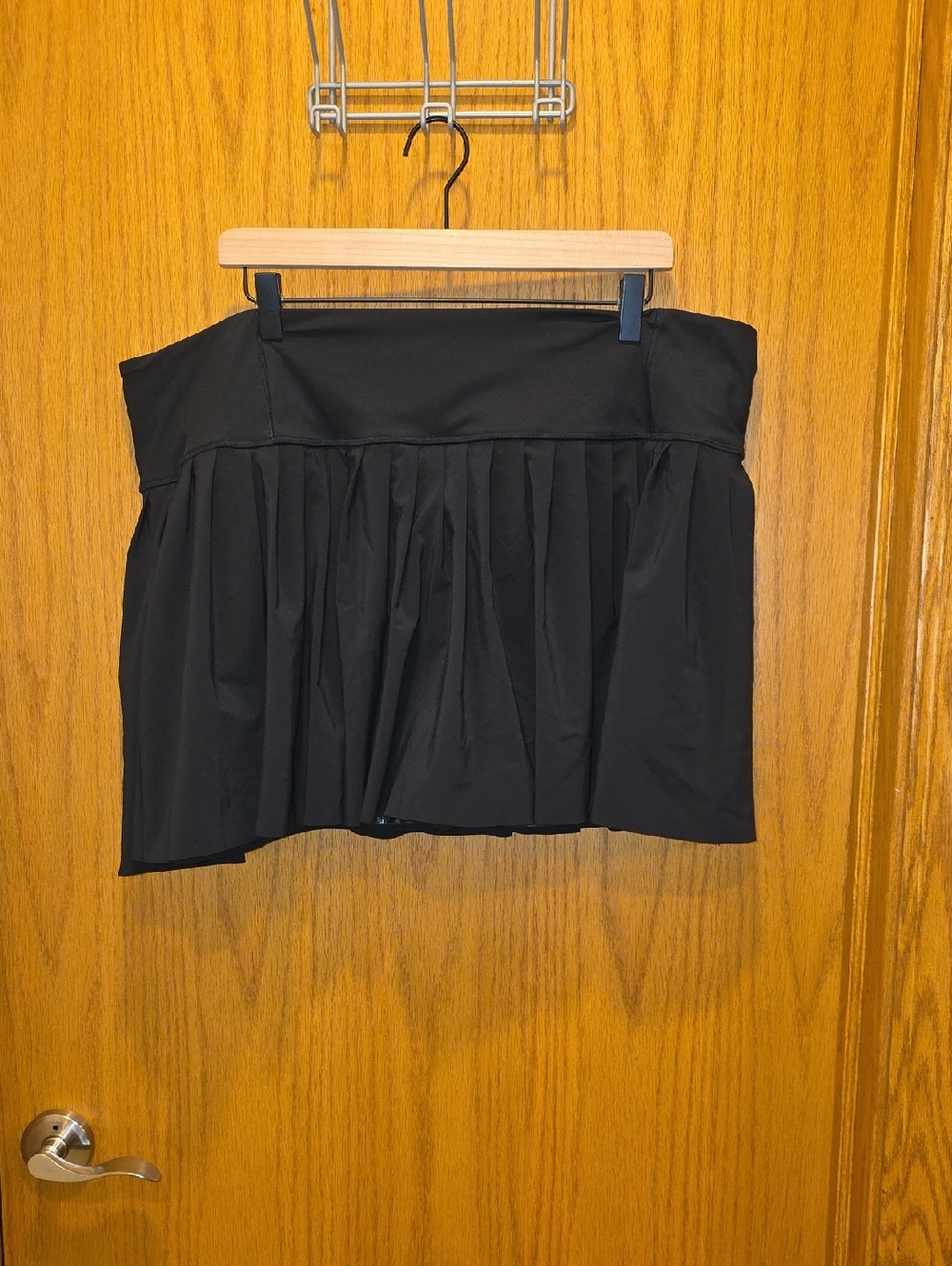 Athleta Black Elevate Skort